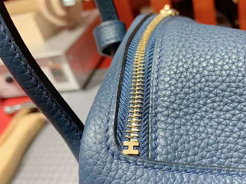 Hermes Mini Lindy Taurillon Clemence 20 Gold Hardware Blue 6