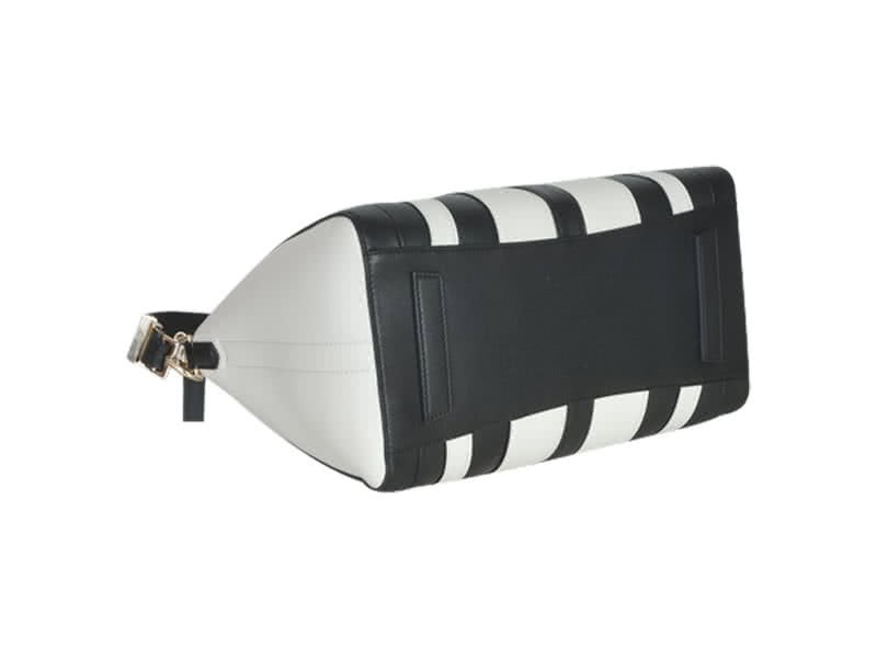 Givenchy Large Antigona Bag Bi-Color Black White 4